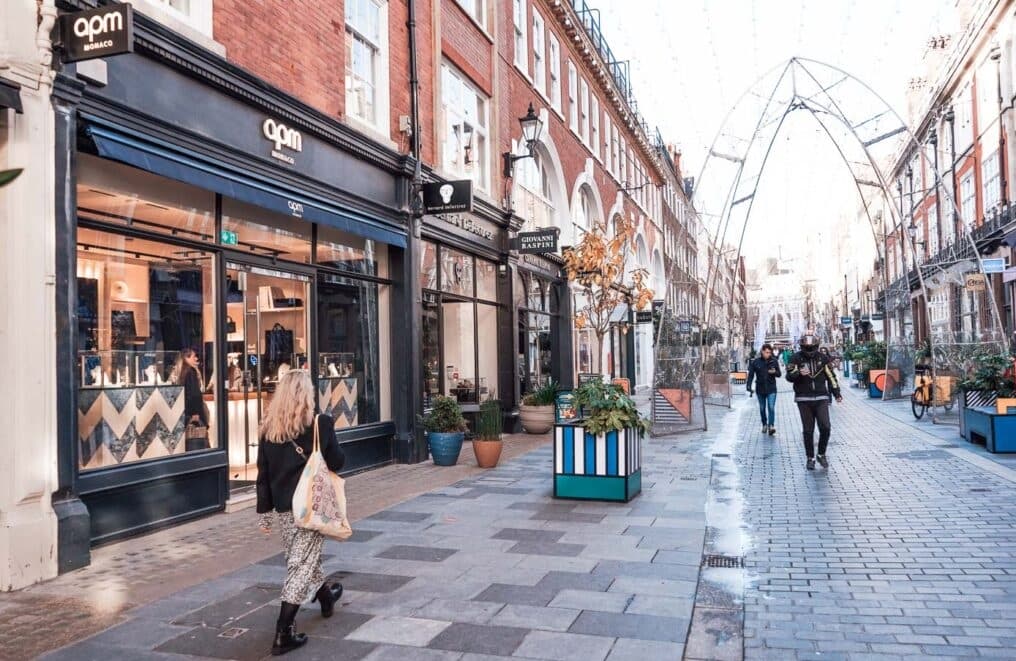 Dr Alexa aesthetic clinic, Mayfair London, South Molton Street