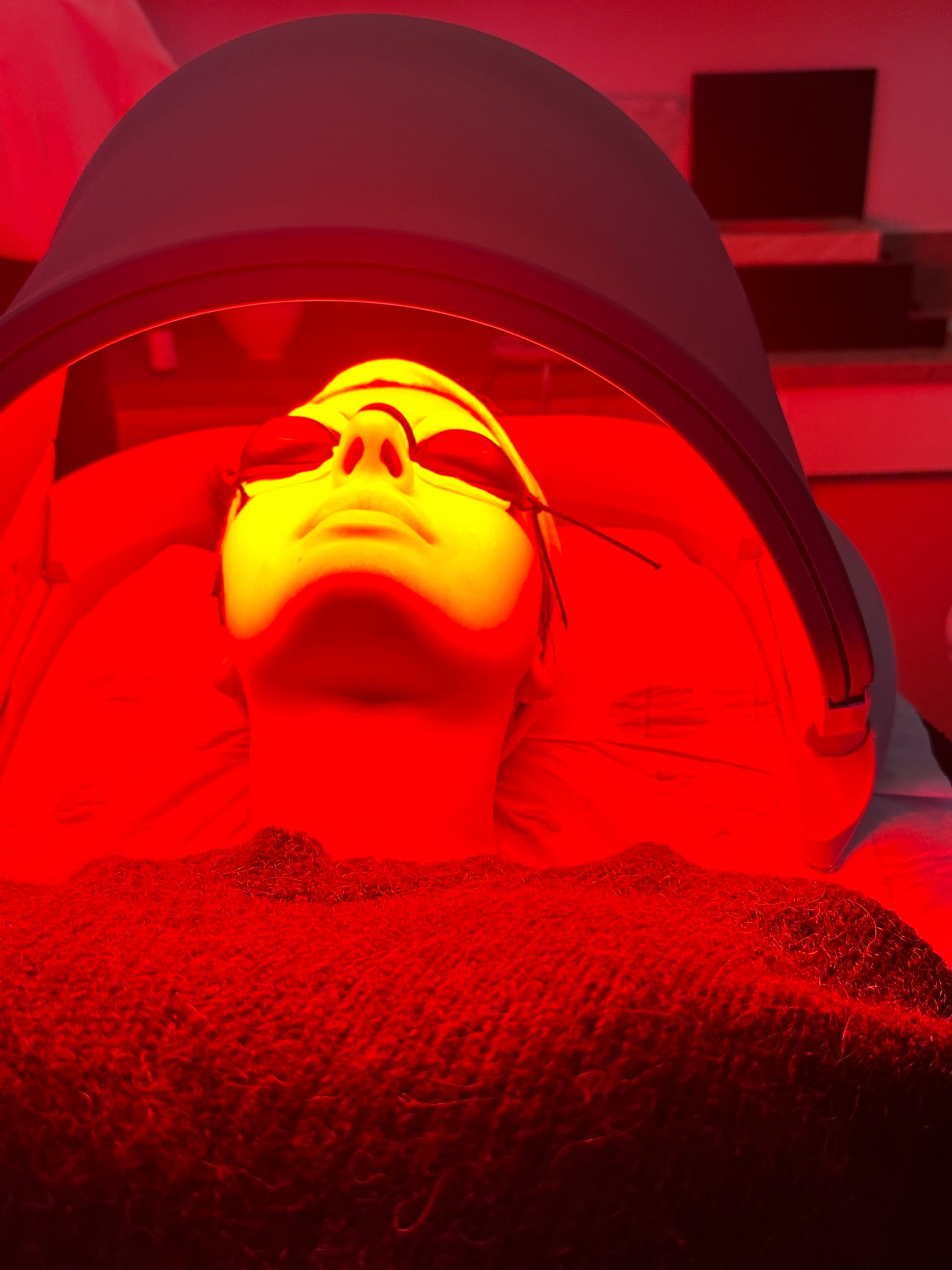 Dermalux LED Therapy at Dr Alexa, Mayfair London — clinic photo 1